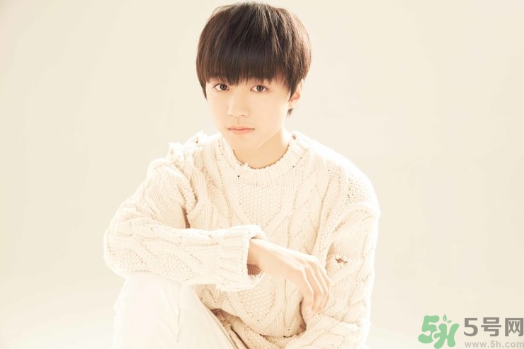 19歲男生身高體重標準是多少？19歲女生的標準身高體重是多少？