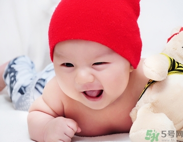 中秋節出生的男寶寶怎么取名？中秋出生的女寶寶取名