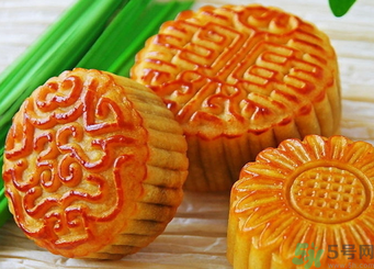 吃月餅會(huì)發(fā)胖嗎？怎樣吃月餅不會(huì)胖？