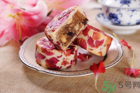 月經(jīng)期間可以吃月餅嗎？月經(jīng)期間吃月餅會(huì)長(zhǎng)胖嗎？