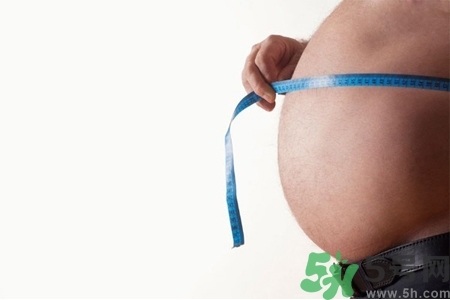 如何預防男人婚后發福？男人發福背后的5大健康隱患