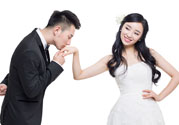 第一次接吻怎么接？和男生接吻沒感覺怎么辦？