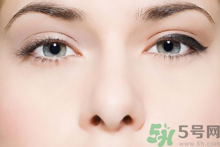鼻翼長痘痘怎么回事？鼻翼長痘痘的原因是什么？