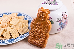 冰皮月餅和普通月餅的區別 蘇式月餅和廣式月餅的區別？
