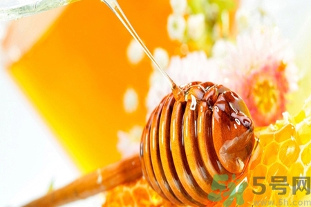 ?蜂蜜怎么吃才有營養？蜂蜜的鑒別方法是什么？