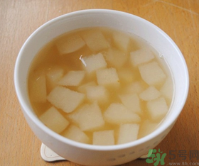 梨水可以去火嗎?梨水怎么熬可以去火 梨水可以去火嗎?梨水怎么熬可以去火