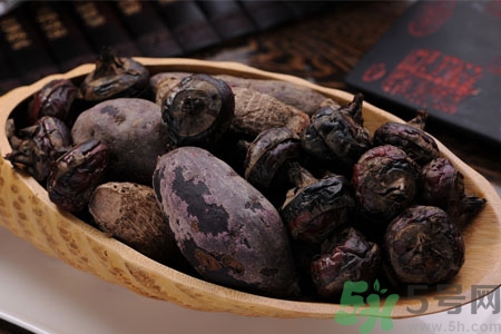 荸薺怎么去皮？荸薺煮多長時間？