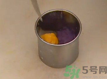 水晶月餅用的什么粉？水晶月餅的做法及配方