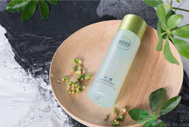 相宜本草的護(hù)膚品怎么樣？相宜本草的護(hù)膚品適合多大年齡？