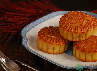 蓮蓉月餅的保質期是多久？蓮蓉月餅怎么保存？