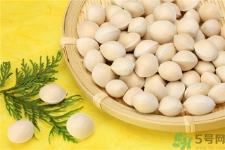 白果什么時候成熟？沒熟的白果能不能吃？