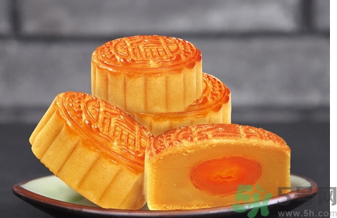 蛋黃月餅好吃嗎？蛋黃月餅哪個牌子好吃？