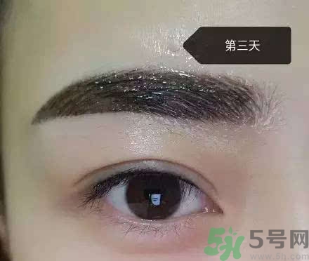 紋眉后多久恢復(fù)自然？紋眉多久能變得自得自然？