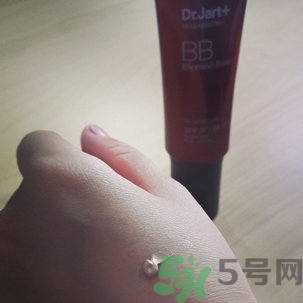dr.jart銀管和黑管的區別？蒂佳婷銀色bb和黑色bb哪個好？