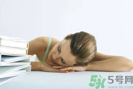 吃完午飯睡覺(jué)會(huì)胖嗎？吃完飯就睡覺(jué)好嗎？