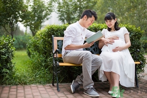 科學的胎教方法有哪些？怎么胎教培養聰明寶寶？