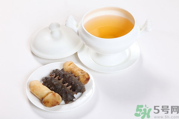 活海參和干海參哪個(gè)好？活海參好還是干海參好？