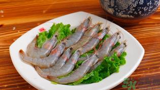 青蝦怎么去蝦線？青蝦的蝦線怎么去？