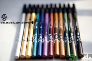 solone眼線筆怎么削？怎么推出來？