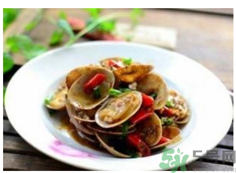 活蛤蜊可以帶上飛機(jī)嗎？活蛤蜊可以托運嗎？