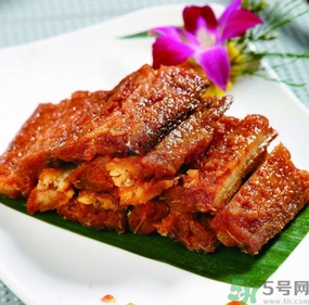 帶魚和牛奶可以一起吃嗎？帶魚和牛奶可以同時吃嗎？