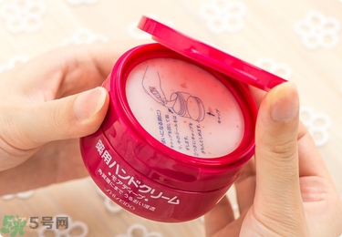 資生堂護(hù)手霜怎么樣？資生堂護(hù)手霜100g紅罐好用嗎？