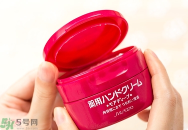 資生堂護(hù)手霜怎么樣？資生堂護(hù)手霜100g紅罐好用嗎？