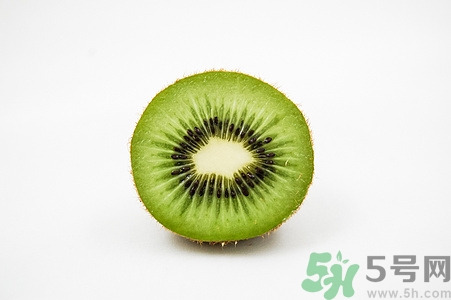 獼猴桃和奇異果有什么區別?獼猴桃和奇異果哪個好