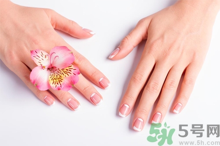 手部如何護理？秋季怎樣預(yù)防皮膚干燥？