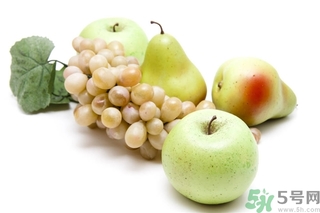 葡萄和蘋果可以一起吃嗎？葡萄和蘋果可以一起榨汁嗎？