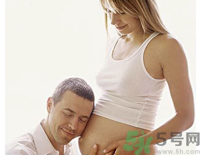 孕婦缺鈣的癥狀有哪些？孕婦缺鈣怎么補(bǔ)？