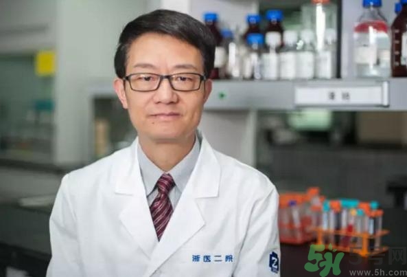蘇打水可以喝嗎？小蘇打能吃嗎？