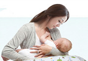 母乳喂養多久喂一次？母乳喂養注意事項