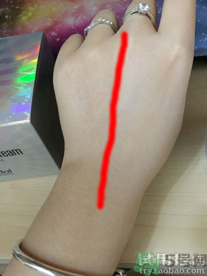 素顏霜和氣墊哪個好？素顏霜和氣墊bb哪個好？