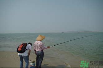十月份可以釣魚嗎？十月份釣魚用什么餌料？