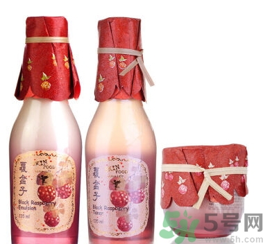 skin food和the face shop哪個(gè)好？思親膚和菲詩小鋪哪個(gè)好？
