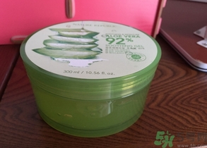 思親膚和自然樂園哪個好？skin food和自然樂園哪個好用？