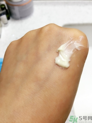 思親膚和自然樂園哪個好？skin food和自然樂園哪個好用？