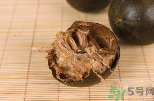羅漢果發(fā)霉了可以泡茶嗎？喝了發(fā)霉的羅漢果茶會怎樣？