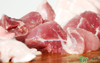 豬肉買(mǎi)回來(lái)要洗嗎？豬肉怎么洗干凈？