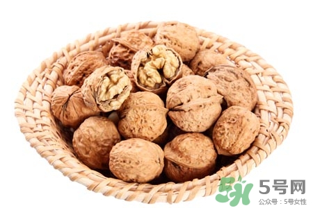 膽結石能吃核桃嗎?吃核桃能治膽結石嗎? 膽結石能吃核桃嗎?吃核桃能治膽結石嗎?