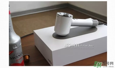 dyson吹風機好用嗎？dyson戴森吹風機評測