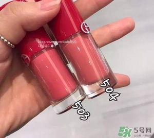 阿瑪尼小胖丁唇釉哪個色最火？阿瑪尼小胖丁唇釉保留了紅管的哪個色？