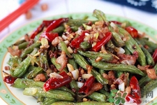 干煸豆角怎么做好吃？干煸豆角的做法
