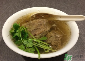 牛排骨燉什么好吃?牛排骨怎么燉好吃? 牛排骨燉什么好吃?牛排骨怎么燉好吃?