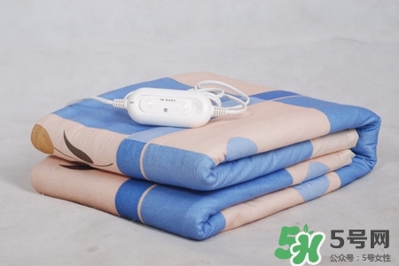 睡電熱毯需要注意什么?電熱毯的使用禁忌 睡電熱毯需要注意什么?電熱毯的使用禁忌