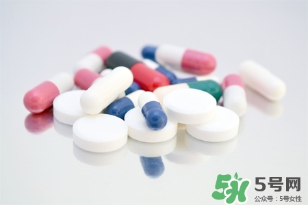 小孩為什么不能吃大人的藥？父母給孩子喂藥需注意
