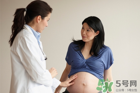 生孩子下面要剃陰毛嗎？分娩時需要剃毛嗎？