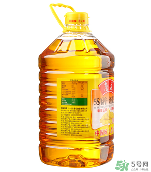 花生油可以放冰箱嗎?花生油放冰箱會凝固嗎? 花生油可以放冰箱嗎?花生油放冰箱會凝固嗎?