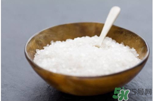 鹽水洗鼻多久見效？鹽水洗鼻一次洗多久？
